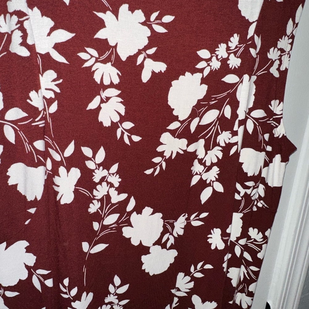Maurices Burgundy and White Floral Midi Dress - Picture 6 of 7